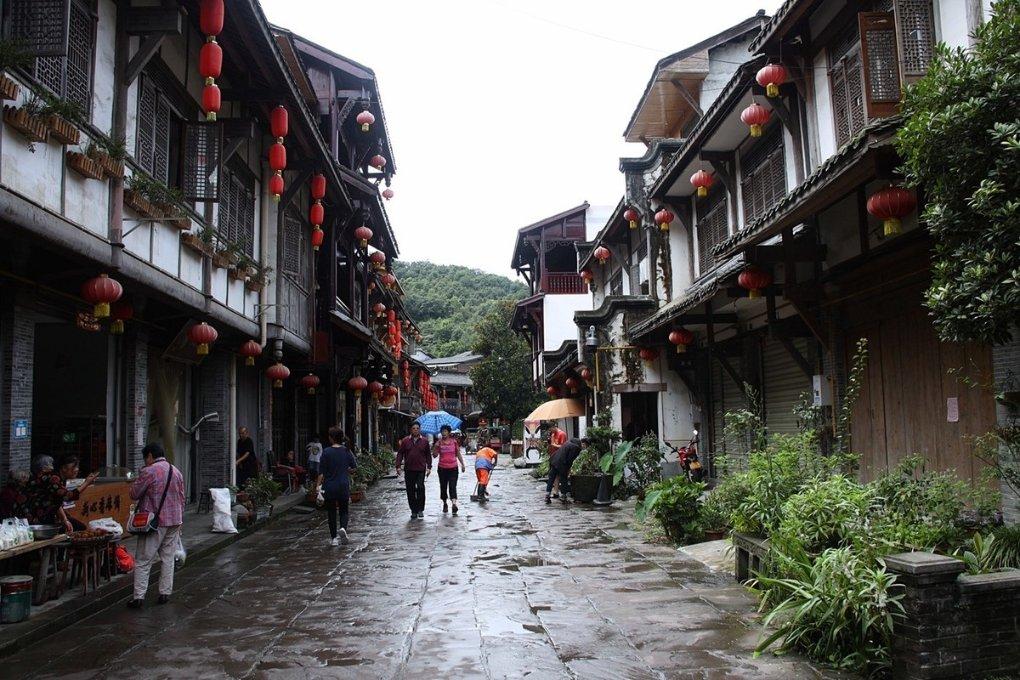 探索广义相对论的奇妙世界——结婚前有同居的必要吗?交流平台